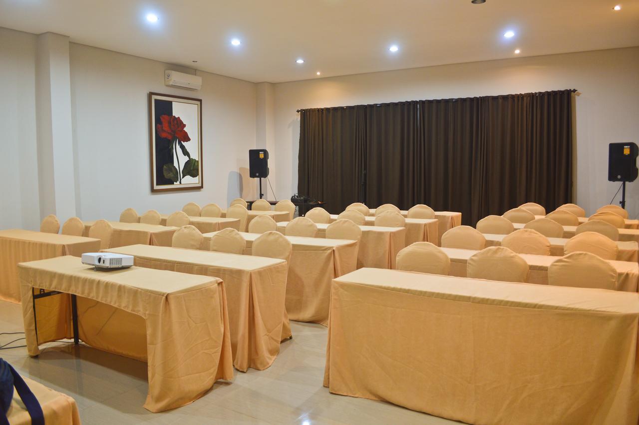 The Cabin Tanjung Hotel Wonosobo Ngoại thất bức ảnh