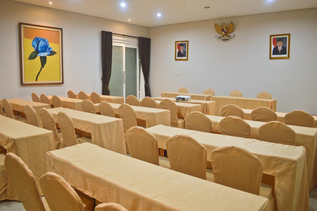 The Cabin Tanjung Hotel Wonosobo Ngoại thất bức ảnh